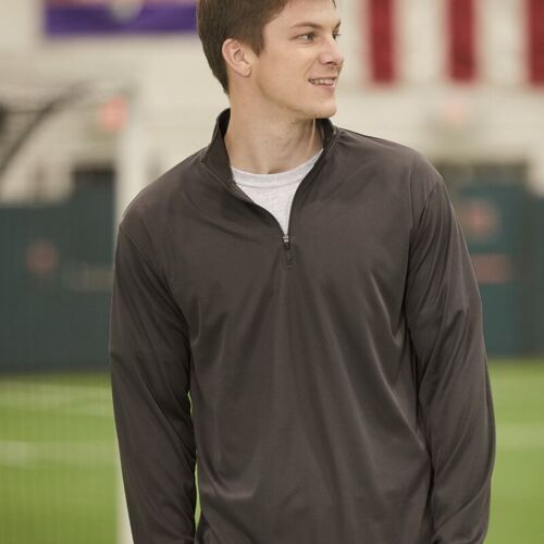 Men's Quarter-Zip Pullover Vignette