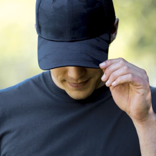 NEW ERA® TONAL CAMO STRETCH TECH MESH CAP Vignette